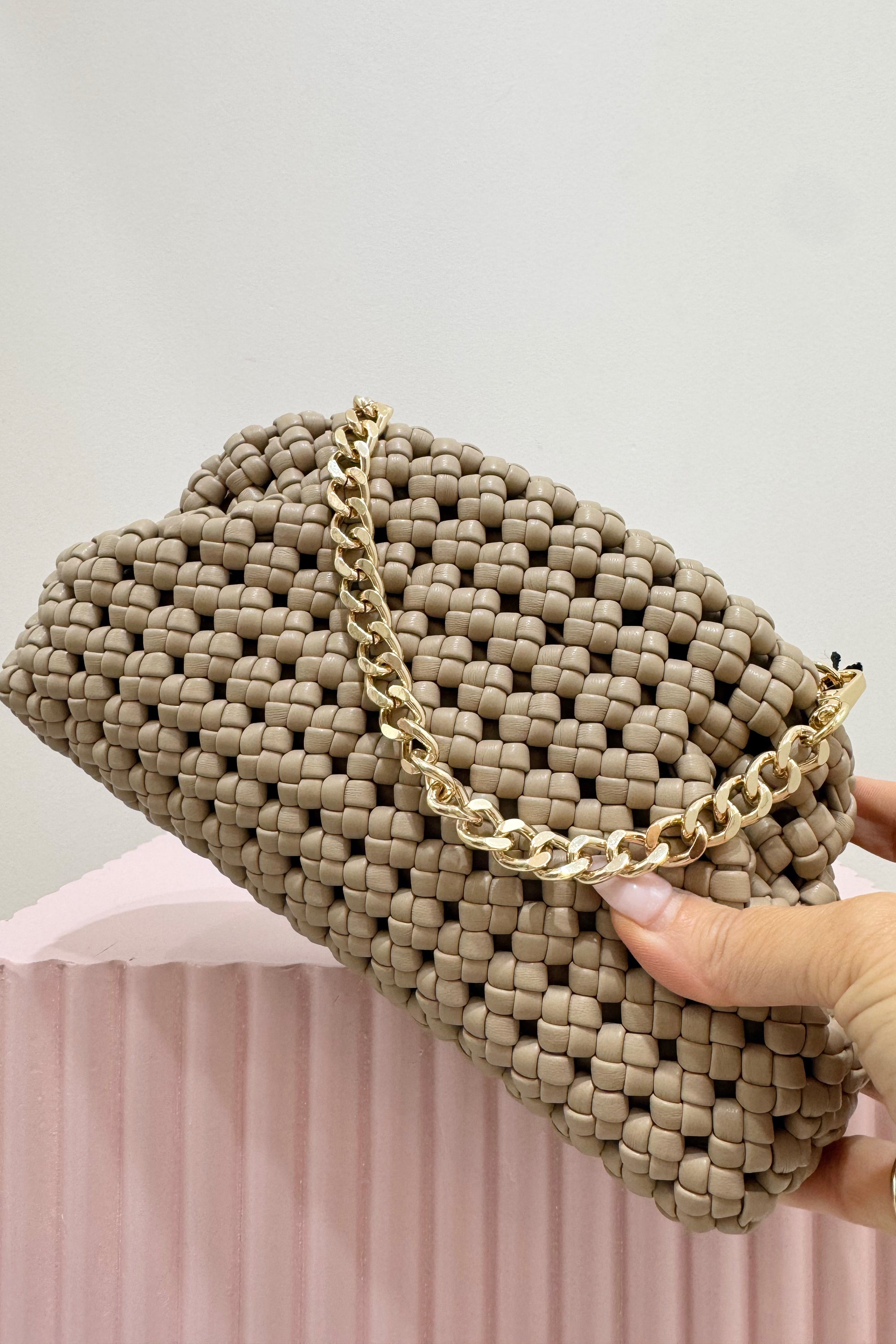 Olga Berg Everly Hand Woven Clutch | Natural