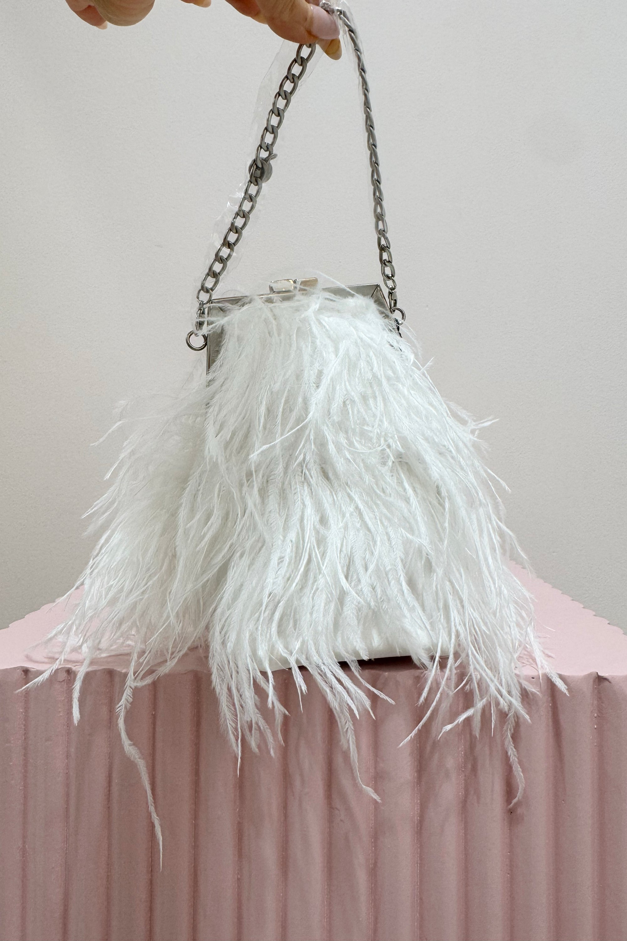 Olga Berg Sara Feather Frame Bag | White