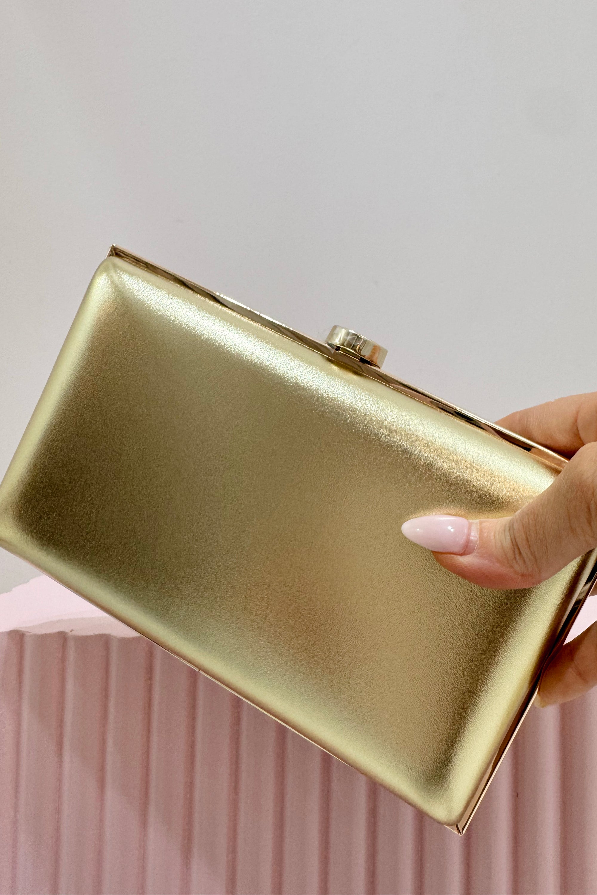 Olga Berg Lucy Metallic Clutch | Gold