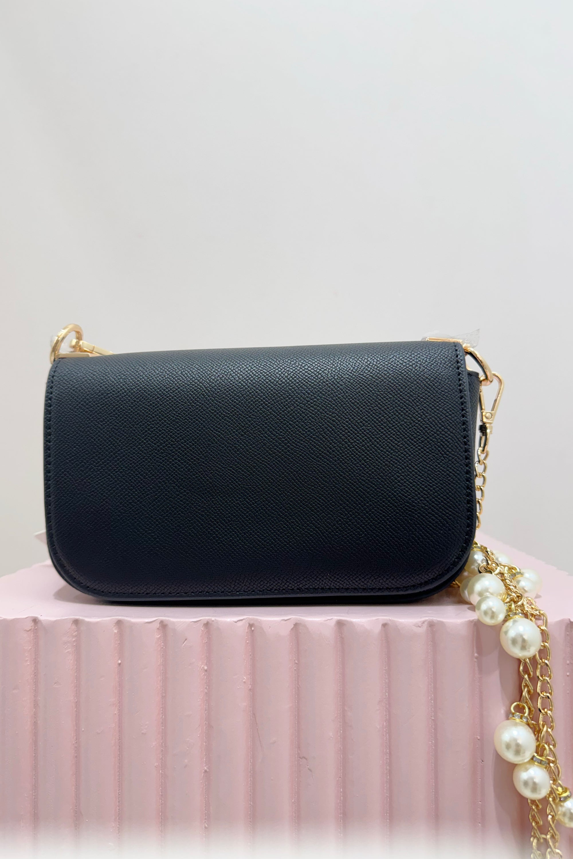 Olga Berg Lyla Pearl Shoulder Bag | Black