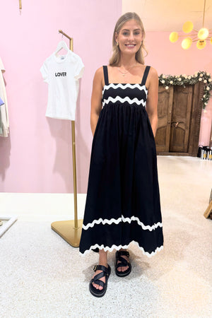 Chosen By Fifi & Annie The Monochrome Maxi Dress | Black