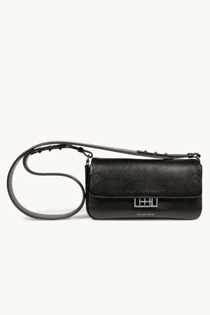 Dylan Kain The Classic Baguette Bag | Silver