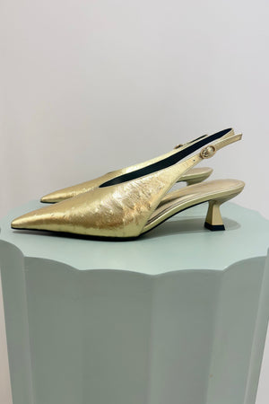 Hael & Jax Gimlet Low Pointed Pump | Gold