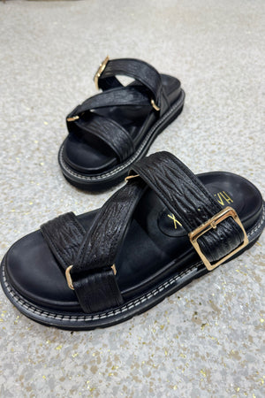 Hael & Jax Mimosa Slide | Black