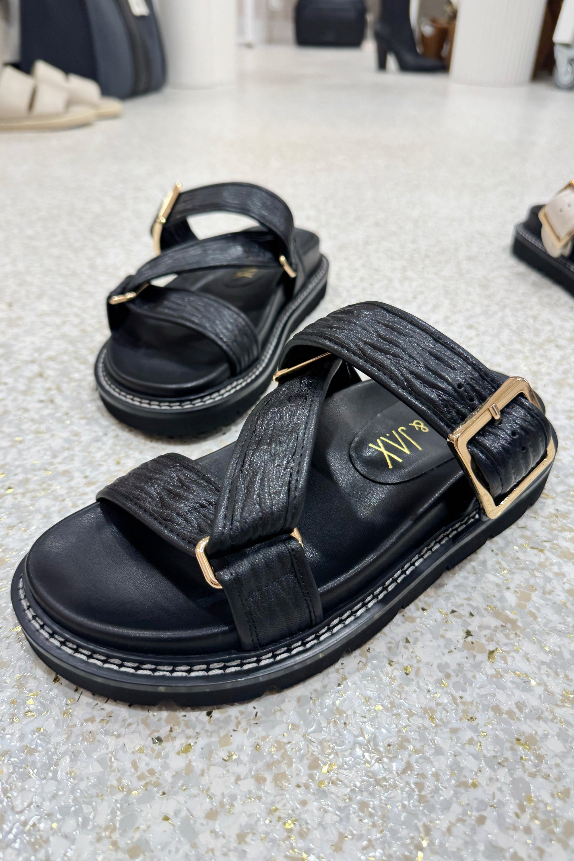 Hael & Jax Mimosa Slide | Black