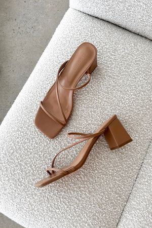 Billini Yazmin 2.0 Heel | Dark Taupe