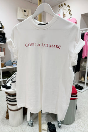 C&M Camilla & Marc Asher Tee | Soft White / Red