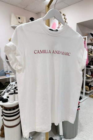 C&M Camilla & Marc Asher Tee | Soft White / Red