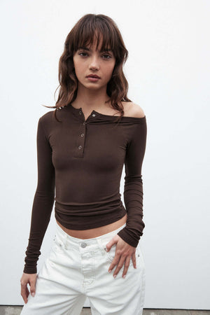 Bayse Brand Zinnia Top | Chocolate