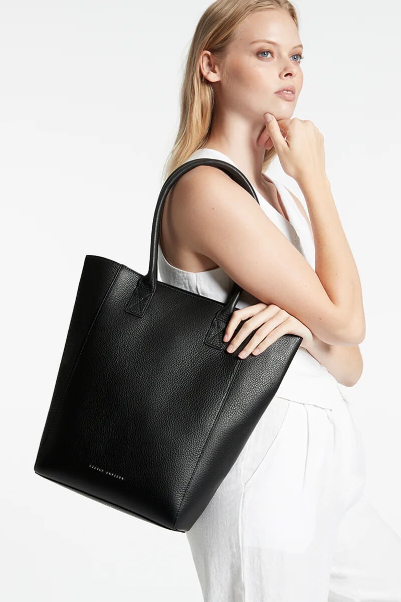 Status Anxiety Abscond Bag | Black || Fifi & Annie Boutique