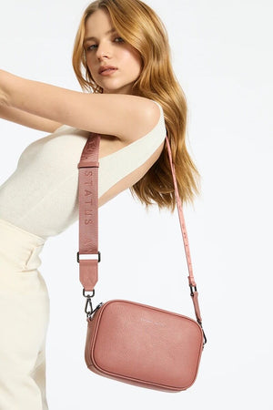 Status Anxiety Plunder With Webbed Strap Bag | Dusty Rose